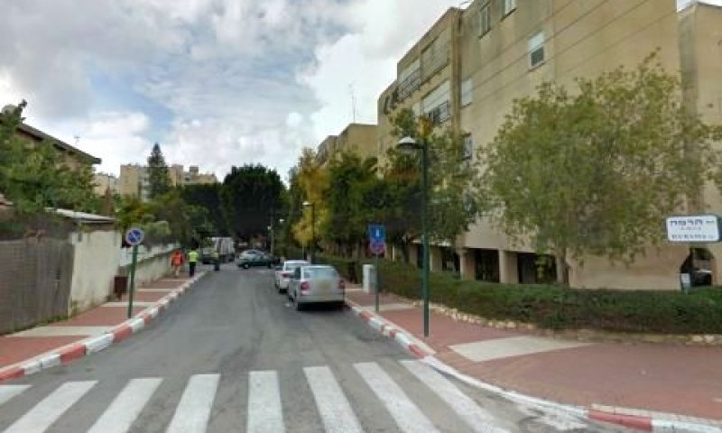 רחוב הרמה בכפר סבא [צילום: סטריט ויוויו]
