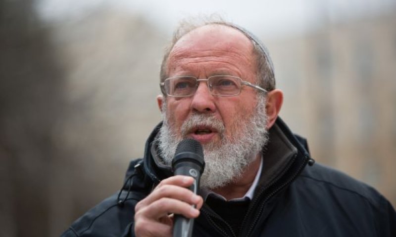 הרב סדן. הרצאות ארוכות בחודשים האחרונים [צילום: יונתן זינדל/פלאש 90]