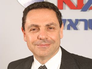 לא התעניין. ברנרד רסקין [יח"צ]