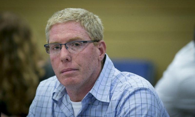 מנכ"ל דניה סיבוס, רונן גיזנברוג [צילום: יונתן זינדל, פלאש 90]