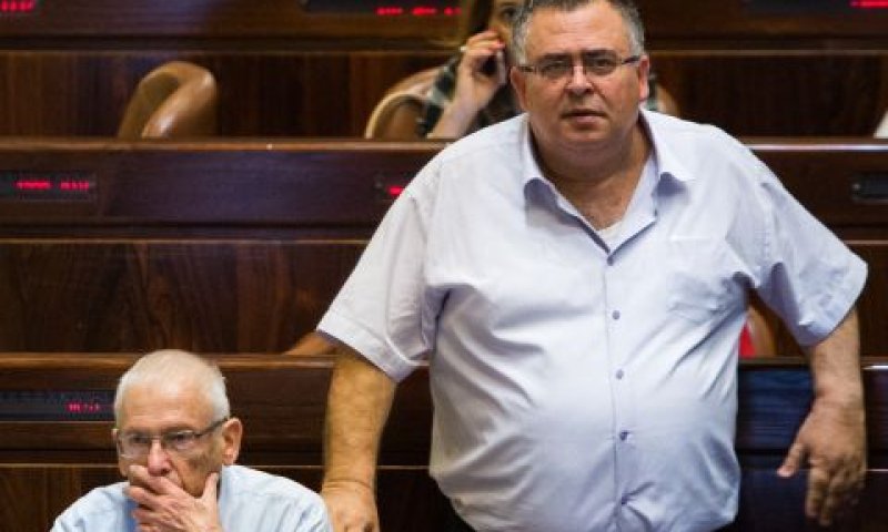 ביטן היום במליאה. לא עודכנתי [צילום: פלאש 90]