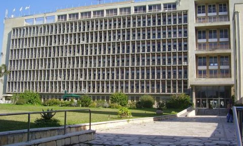212 איש על הגג [צילום: אבישי טייכר]