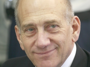 הקדים את העימות. אולמרט