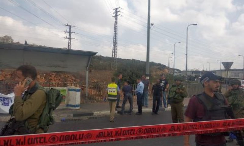 זירת הפיגוע [צילום: אלעד שרווינטר]