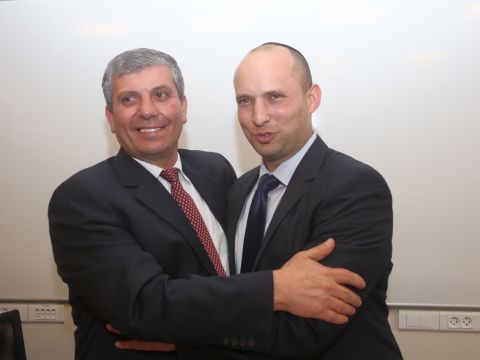 בנט ושמחון. נדרשים 700 אלף מקומות עבודה