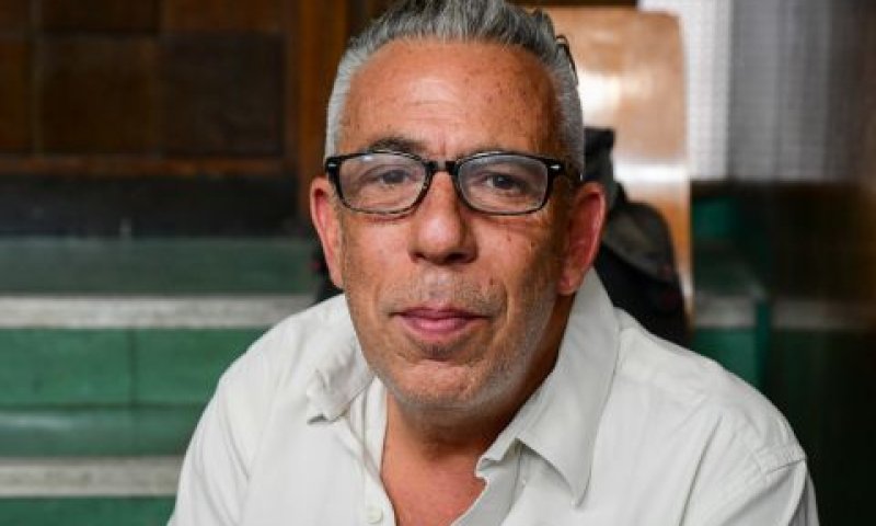 אלקלעי. בהעדר הגנה [צילום: אבשלום ששוני, פלאש 90]