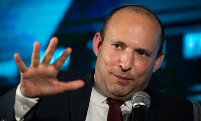 בנט. מנהיג מפוחד לא ישנה את השיטה [צילום: יונתן זינדל/פלאש 90]
