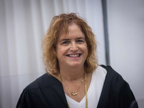 בן-ארי, טיפלה בתיק [יונתן זינדל, פלאש 90]