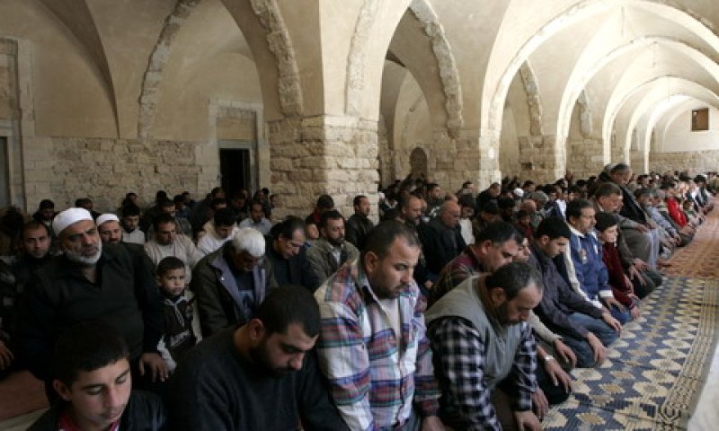 יריות בתוך המסגד [צילום אילוסטרציה: פלאש 90]