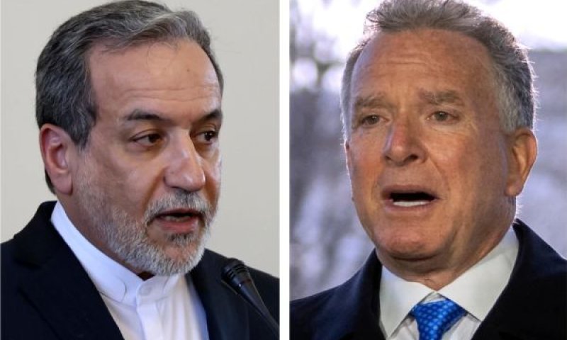 ויטקוף, עראקצ'י. מאמץ נוסף להשיג עסקה [צילום: (AP/Stringer, Mark Schiefelbein]