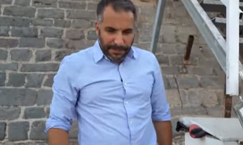 קובי. סרטוני ניבולי פה הופצו ברשת [צילום: יוטיוב]