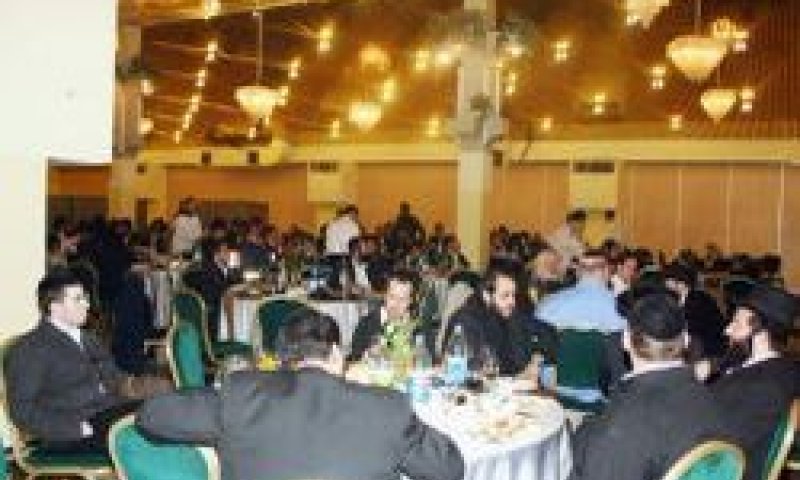 כדור השלג המתגלגל: חוב בסך 700 אלף ש"ח תפח לגובה של חמישה מליון שקלים. והעיריה? התנערה מההסכם
