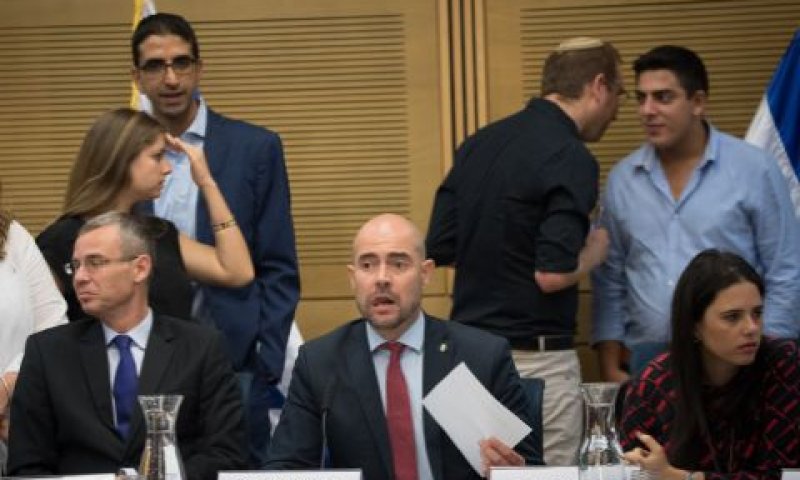 אוחנה. פרי איזונים ומו"מ [צילום: יונתן זינדל/פלאש 90]