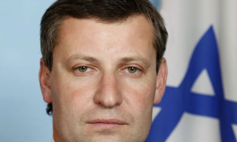 מיסז'ניקוב. לכבד את המאמינים [ששון תירם]