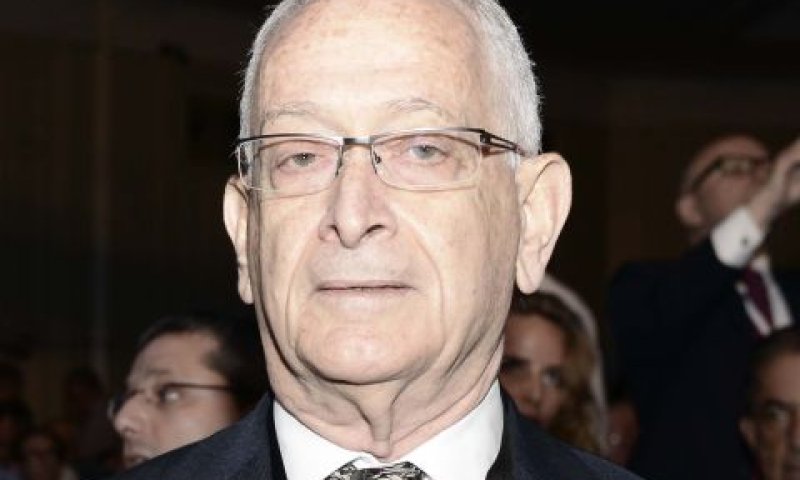 מו"ל עיתון הארץ, עמוס שוקן [צילום: תומר ניוברג/פלאש 90]