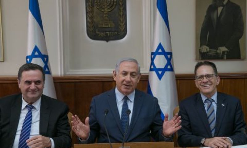 נתניהו בישיבת הממשלה [צילום: אוהד צוויגנברג/פלאש 90]