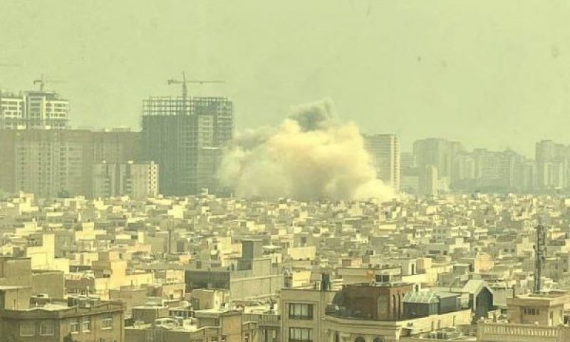 תקיפה במערב טהרן [צילום: רשתות אירניות]