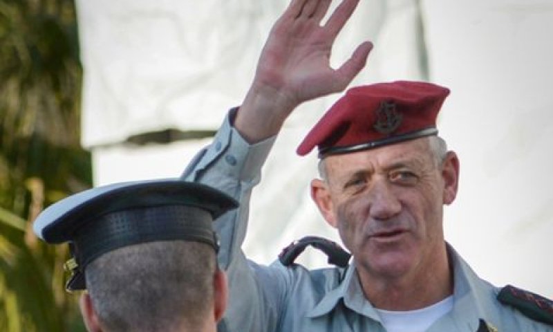 גנץ. נשף ראוותני [צילום: פלאש 90]