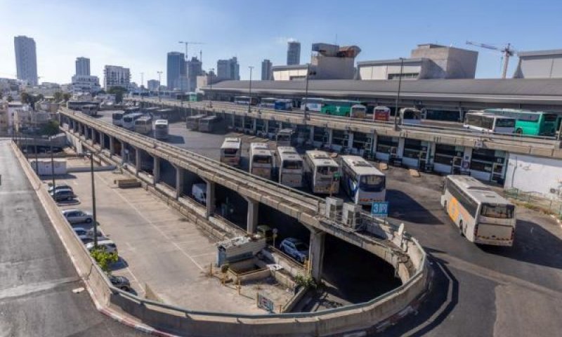 שלב ראשון בפינוי התמח"ת [צילום: עומר פיכמן/פלאש 90]
