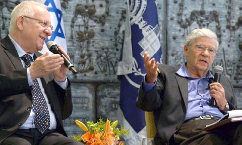 ריבלין לצד ברק. "מכיר את כוחותינו" [צילום: מארק ניימן/לע"מ]