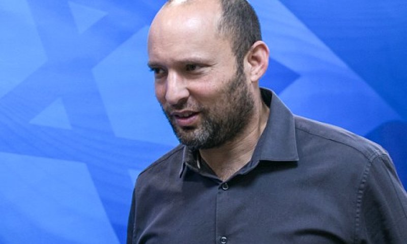 בנט. דין רחוב הגיא כדין אבן גבירול [צילום: אוהד צוויגנברג, פלאש 90]