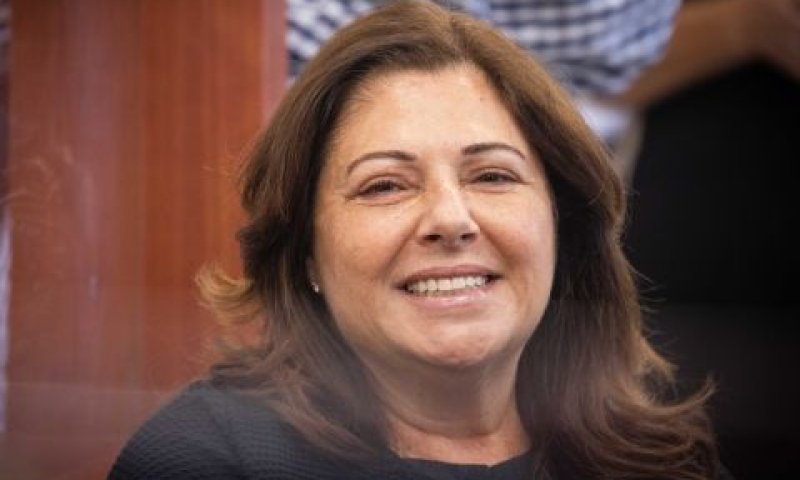 איריס אלוביץ. כופרת בהאשמות [צילום: יונתן זינדל, פלאש 90]