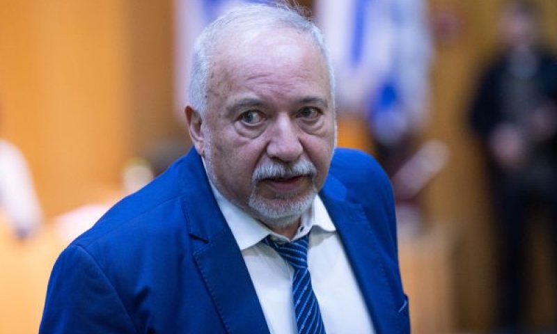 ליברמן. כל הסדר מדיני הוא "ישראבלוף" [צילום: יונתן זינדל/פאש 90]