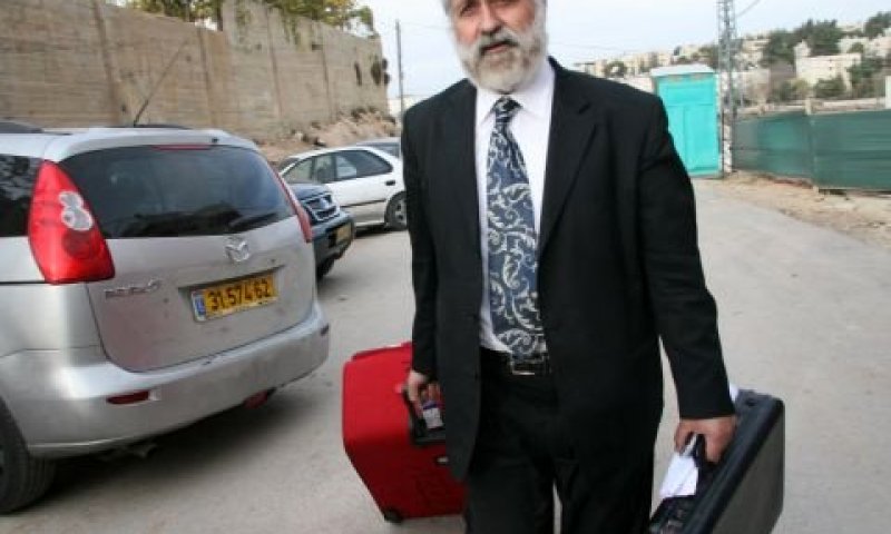ח"כ נסים זאב. יוצא לקניות