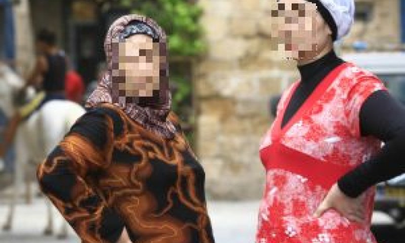 נשים מוסלמיות בעכו [צילום: פלאש 90]