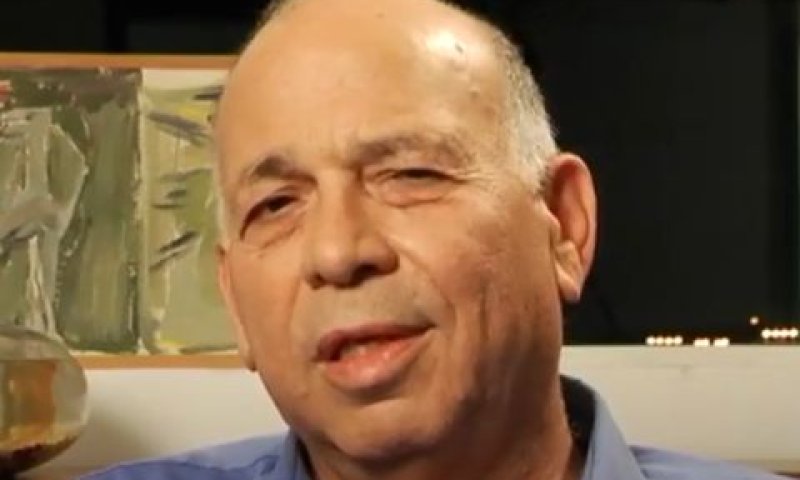 הולצמן. "שפת רחוב" [צילום: יוטיוב / friendsoferel]