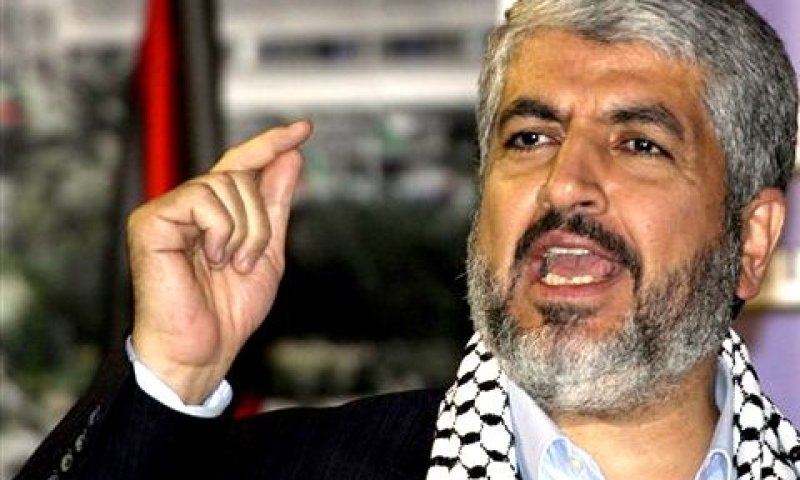 משעל. נשיקה לאדמת עזה [צילום: AP]