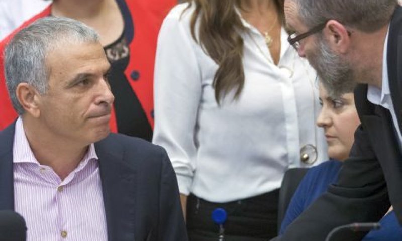 שר האוצר ויו"ר ועדת הכספים [צילום: מרים אלסטר/פלאש 90]