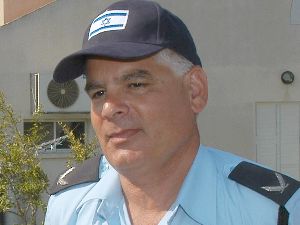 תת ניצב עמיחי שי