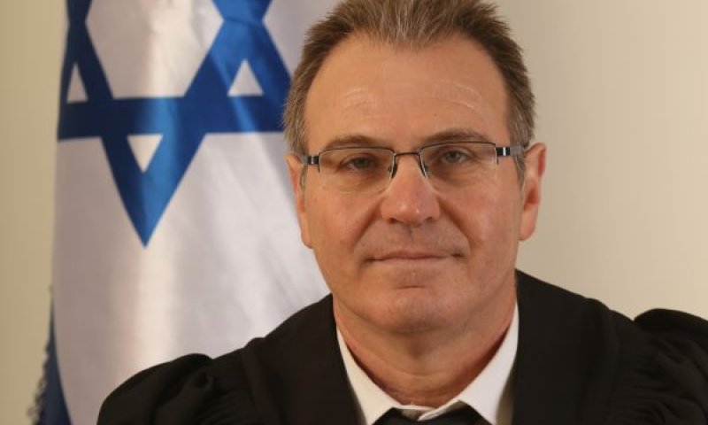 לוי. מתחם של 56-30 חודשים