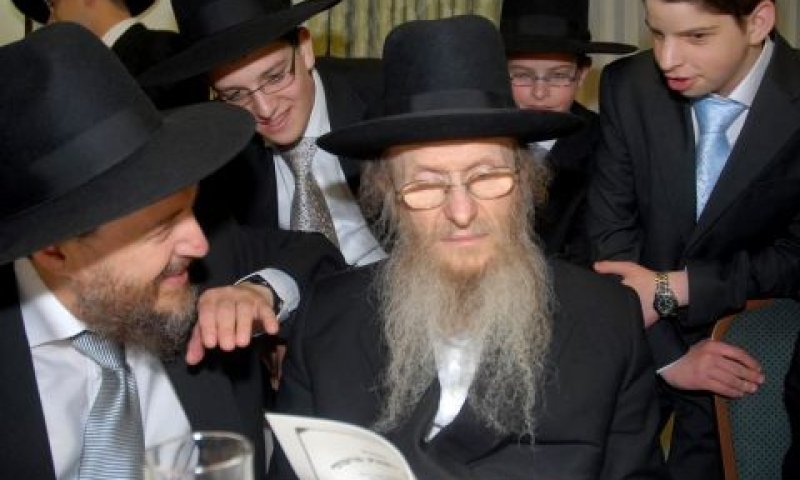 רבי דן סגל. חשבונות שמיים