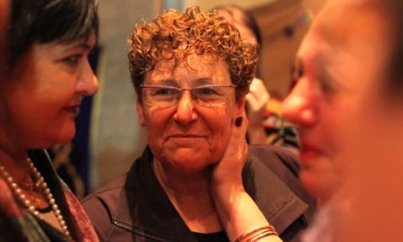 מרים פרץ. רואה ורודות [צילום: פלאש 90]