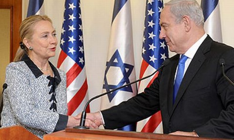 נתניהו וקלינטון. לחיצות ידיים למצלמות [צילום: לע"מ]