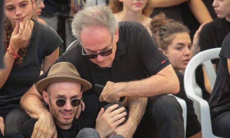 הלווייתו של ארי נשר [צילום: רועי עלימה/פלאש 90]