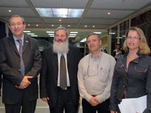 פרופ' רות הלפרין קדרי, פרופ' אירה רייך, הרב אליהו בן דהן, ח"כ פרופ' מנחם בן-ששון [משולם לוי]