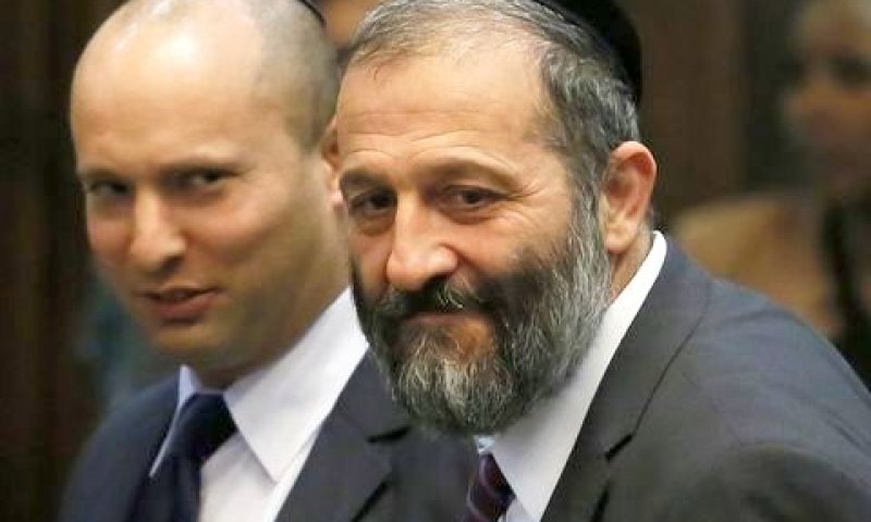 דרעי ובנט. ראש בראש [צילום: מרים אלסטר/פלאש 90]