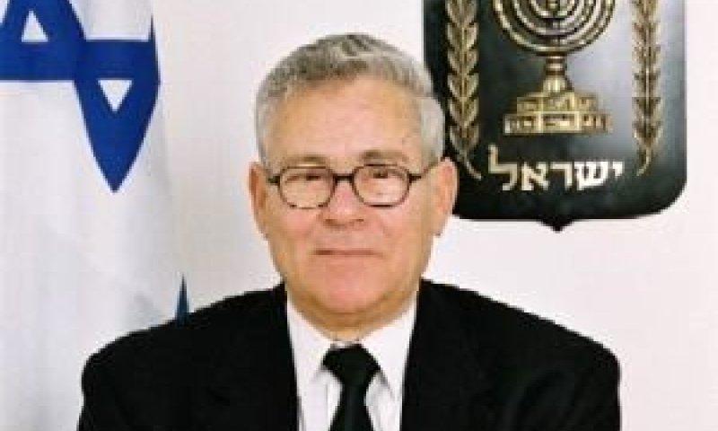 השופט בדימוס יהושע פלפל. ראש הוועדה [צילום: בוצ&acute;צ&acute;ו]