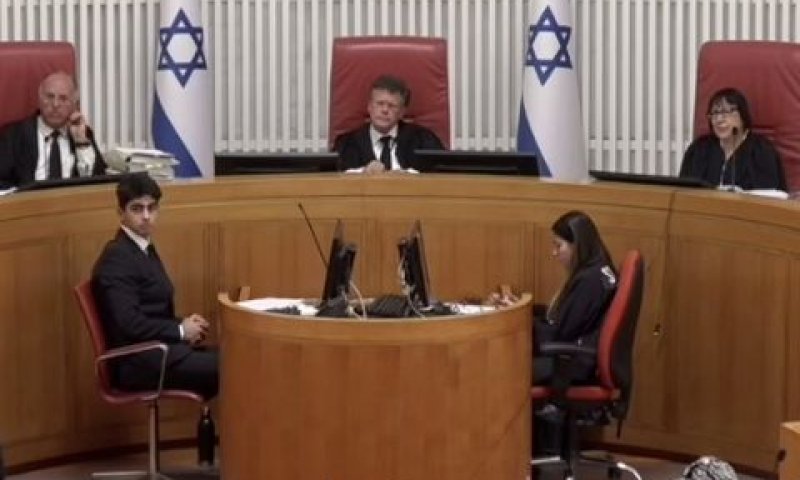 כנפי-שטייניץ, עמית וסולברג בדיון היום [צילום: לע"מ, הרשות השופטת]