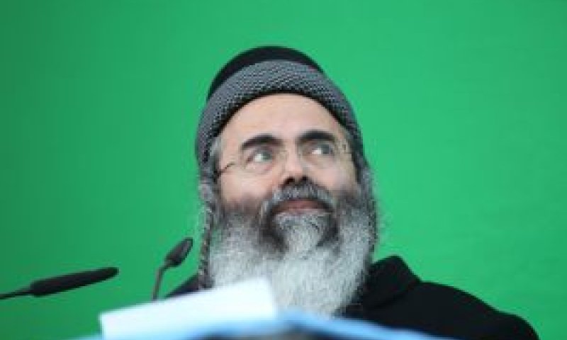 יצחק. דיוקנו מופיע על העטיפה [צילום: פלאש 90]