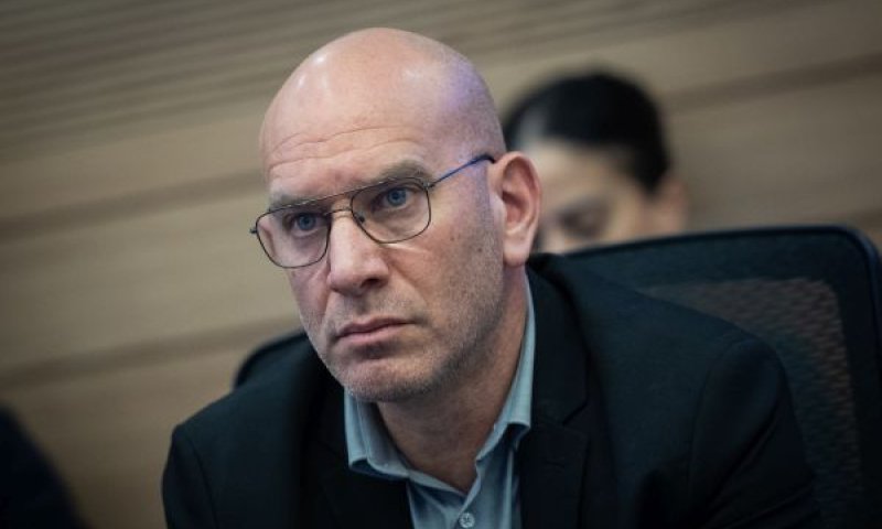 לייזר. "תקדים מסוכן" [צילום: יונתן זינדל, פלאש 90]