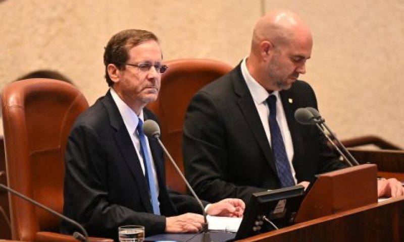 הרצוג ואוחנה בכנסת. "להיות ראויים" [צילום: חיים צח/לע"מ]