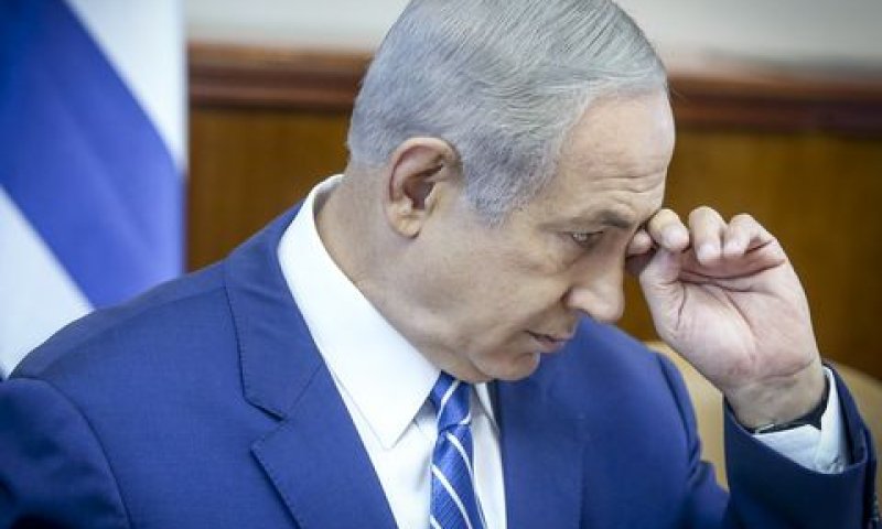 נתניהו. הכביסה המלוכלכת [צילום: מרק ישראל סלם]