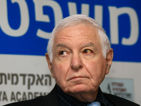 לינדנשטראוס. דוח זריז [צילום: פלאש 90]