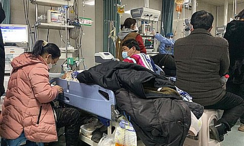 סין. מליונים נדבקו בנגיף [צילום: דייק קאנג/AP]