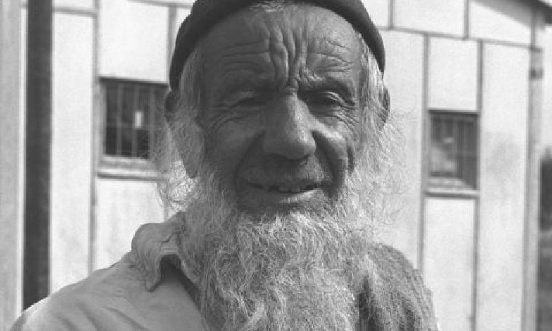 עולה קשיש ממרוקו בקרית גת [צילום: משה פרידמן/לע"מ]