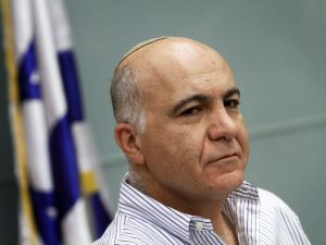 הציג שוב ושוב את האיום [צילום: פלאש 90]